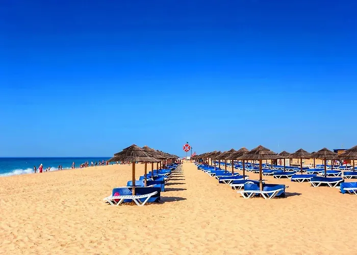 Perogil Poppy - Elegant With Pool Appartement